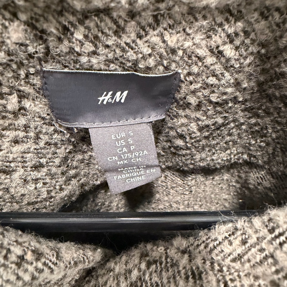 H&M green textured shirt jacket - Picture 4 of 4